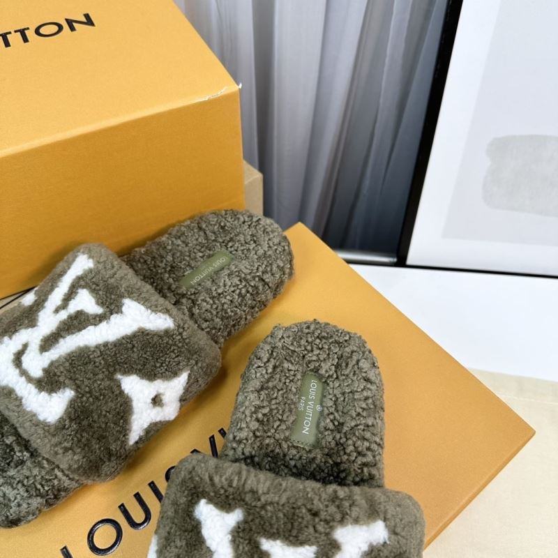 Louis Vuitton Slippers